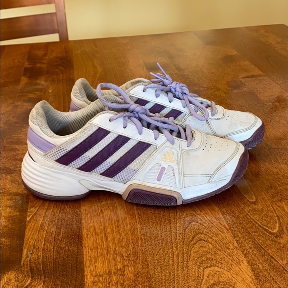 Vintage Adidas Tennis Shoes